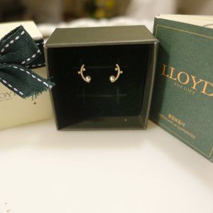 14K pearl earrings NWT